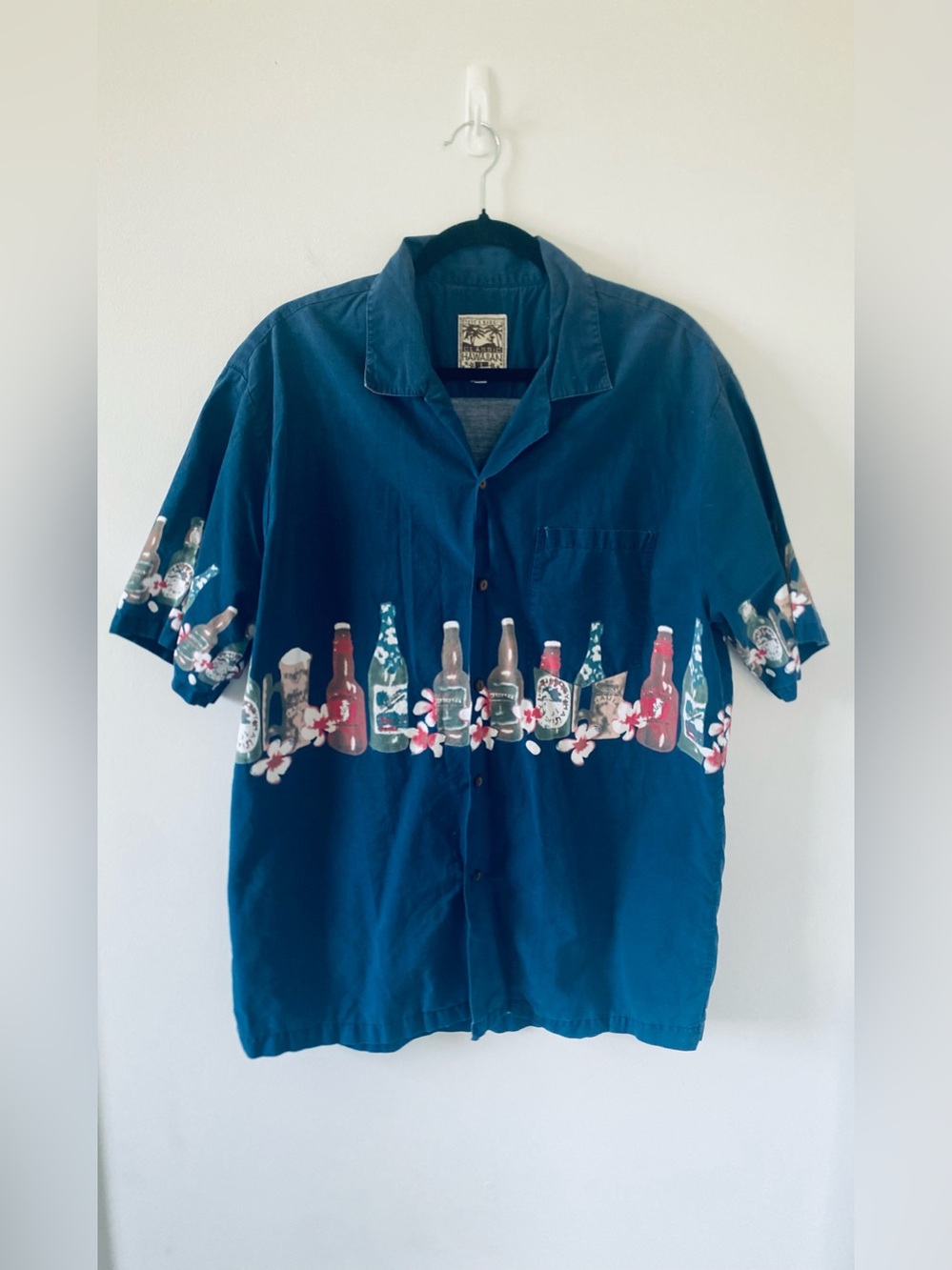 Steve & Barry's Classic Beer Bottle Theme Hawaiian Shirt Men’s Size L Y2K 2000s